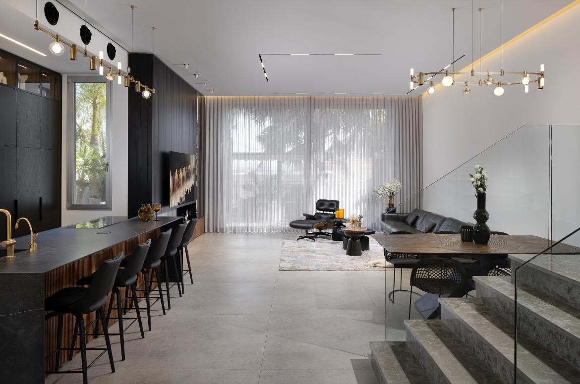 בית פרטי 3 מפלסים גדרה